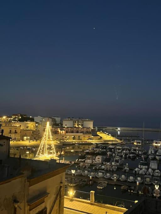 Palazzo Lamantea Boutique Rooms Bisceglie Bagian luar foto